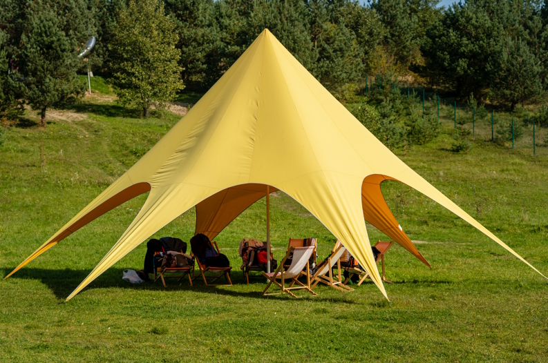 OutdoorTent
